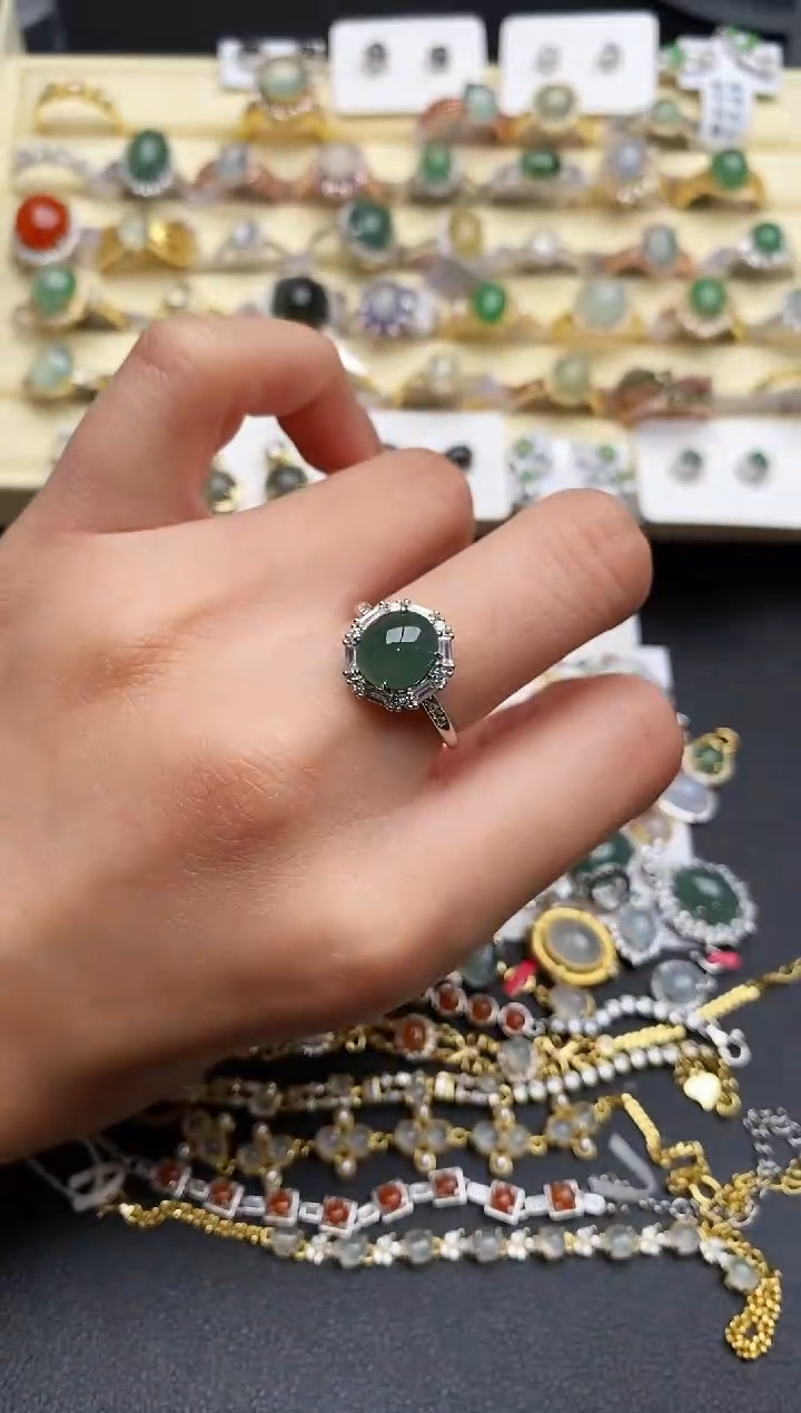 【闪购商品】翡翠戒指银S925镶嵌77777777+10