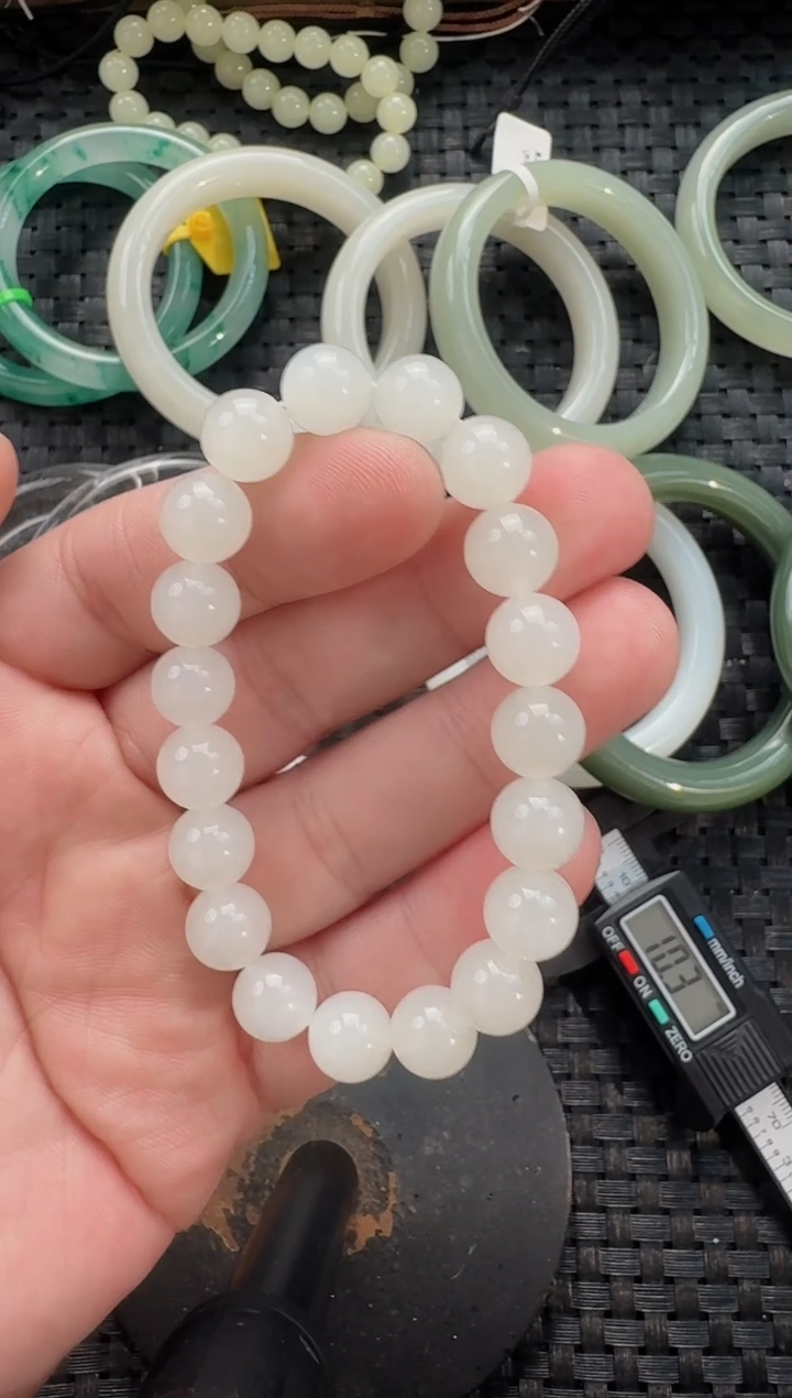 颈饰未镶嵌和田玉10mm手串