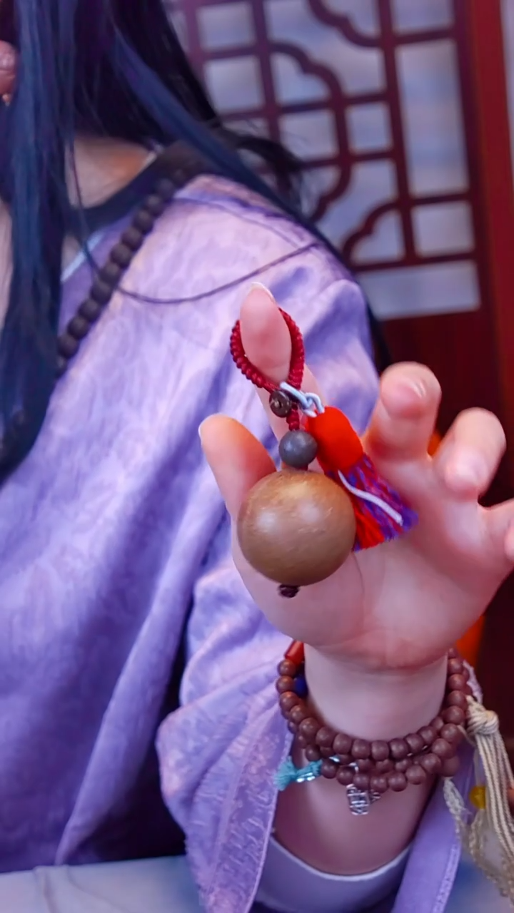 珠串木易留香百合包挂3.3老珠子浮力款