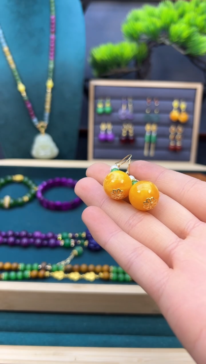 【闪购商品】蜜蜡耳饰14K金镶嵌E230       