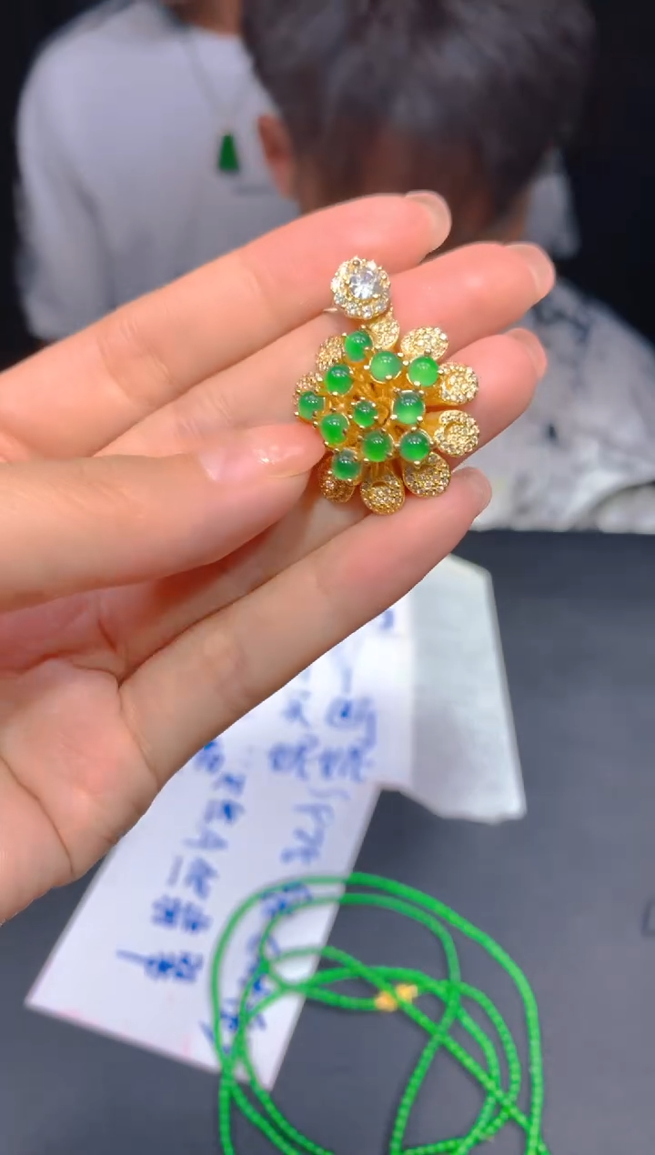 【闪购商品】定制翡翠未镶嵌129多样性发货（发其一）