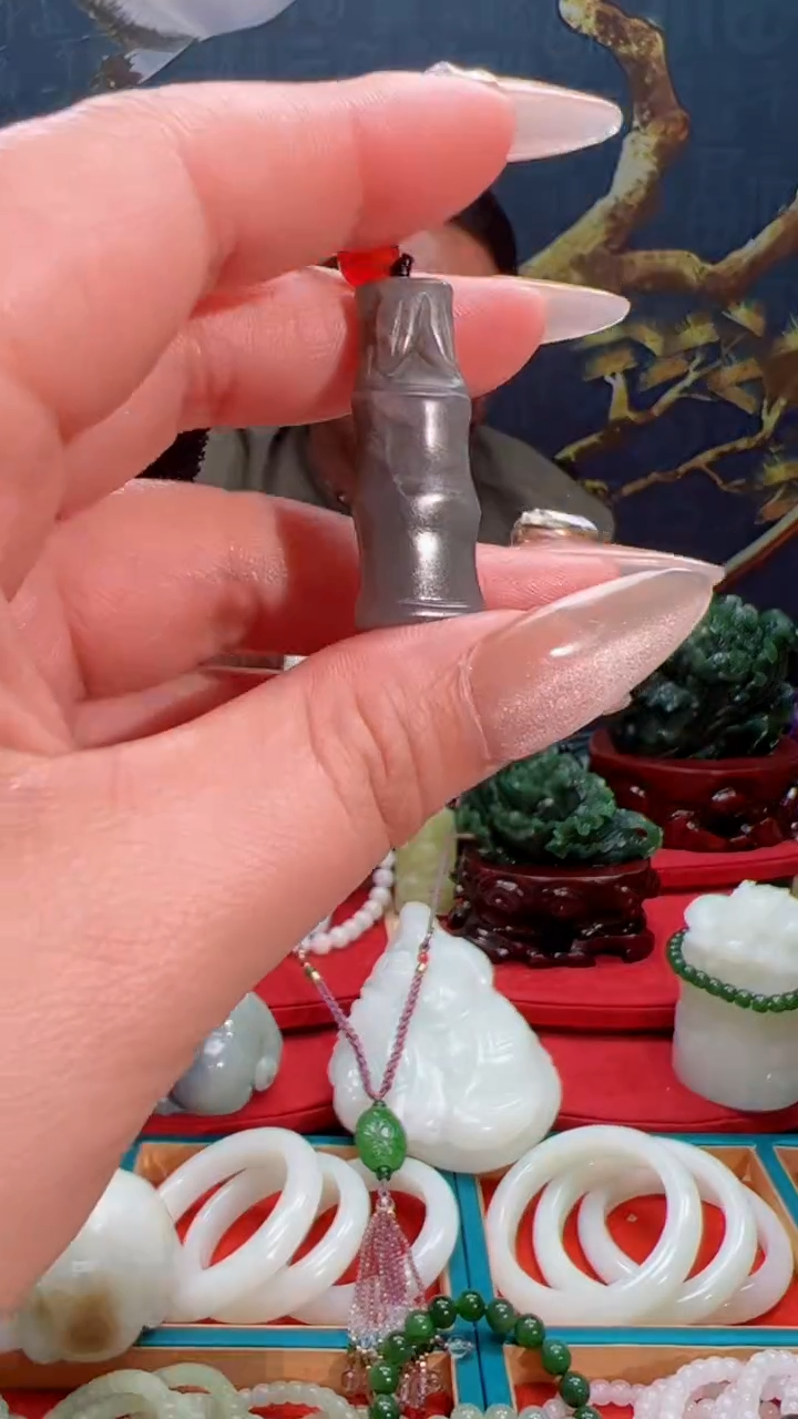 【闪购商品】和田玉吊坠未镶嵌1