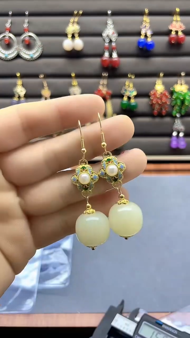 【闪购商品】和田玉耳饰14K金镶嵌119000