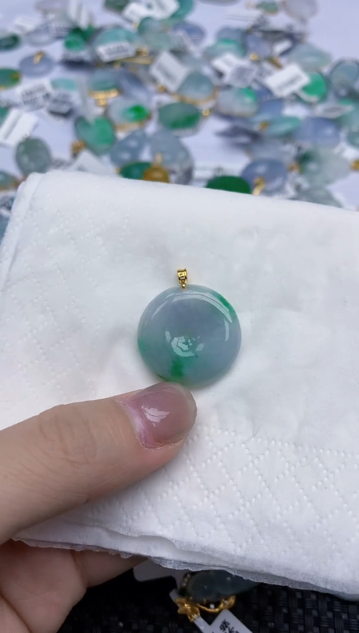 【闪购商品】翡翠颈饰18K金镶嵌天然翡翠A货