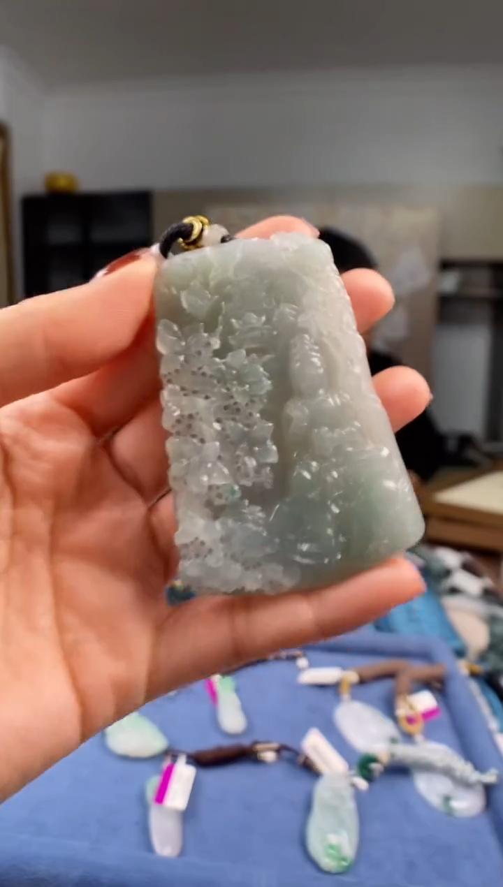 颈饰未镶嵌翡翠多样性发其一