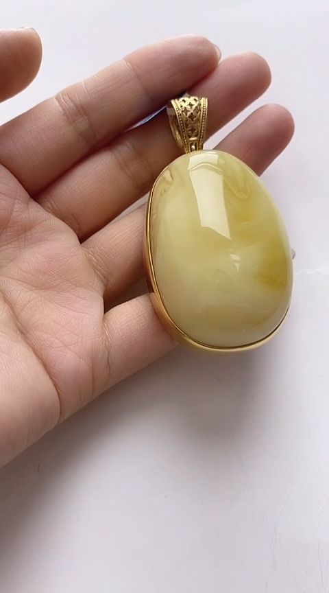 【闪购商品】琥珀裸石银S925镶嵌琥珀吊坠