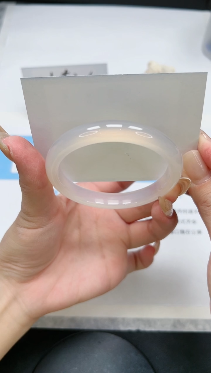 【闪购商品】玛瑙/玉髓手镯未镶嵌62/59.1荔枝