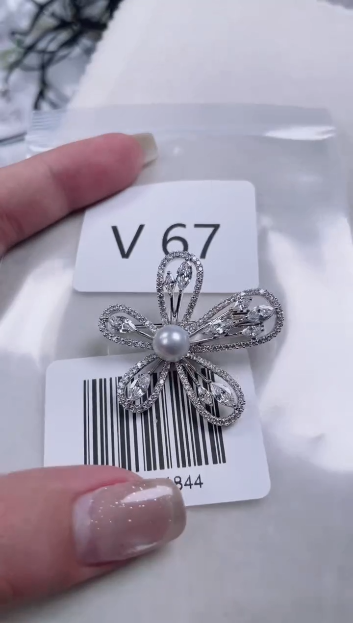 【闪购商品】海水珍珠胸针未镶嵌V67