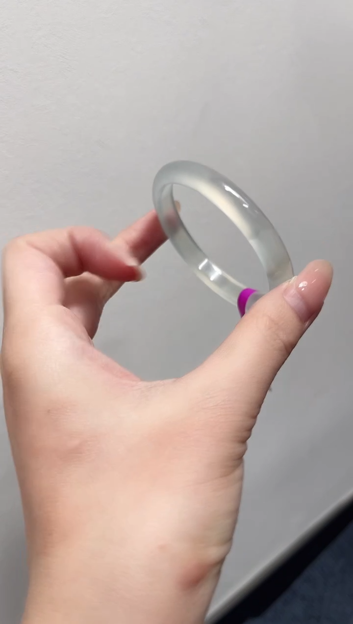 玛瑙/玉髓手镯未镶嵌52圈 需要包容