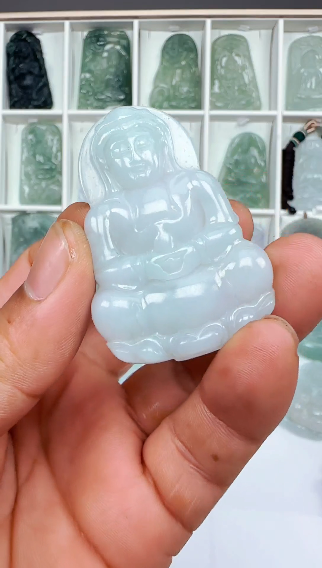 【闪购商品】翡翠颈饰未镶嵌天然A货翡翠