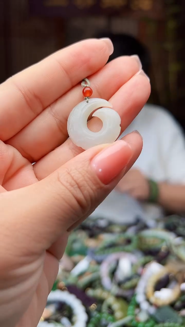 颈饰未镶嵌和田玉多样性发货拍一发一