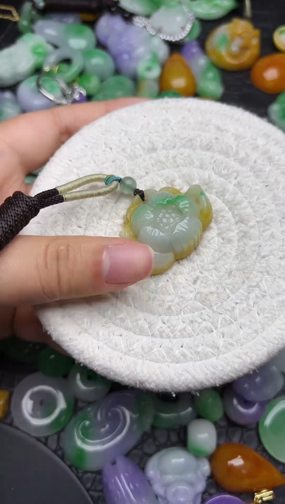 颈饰未镶嵌翡翠缅甸翡翠吊坠