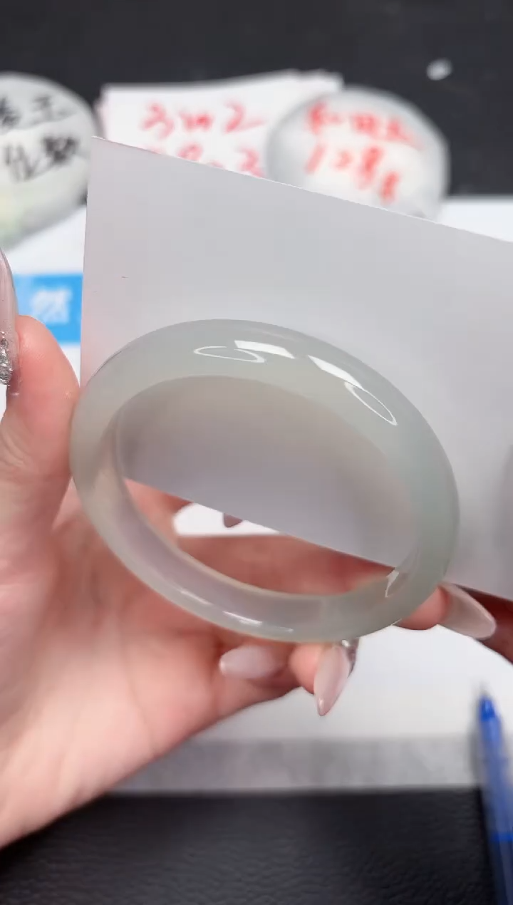 【闪购商品】石英质玉手镯未镶嵌409-52.7