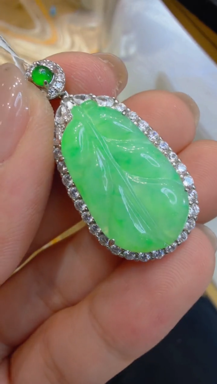 吊坠(不含链)银S925镶嵌翡翠多样性团购发一件