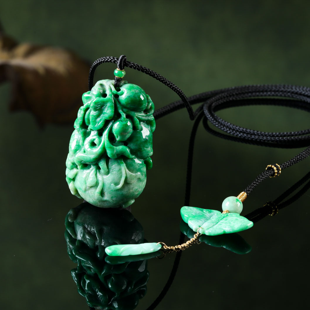 【意婵】18K金天然缅A老翡翠精雕项链-916666