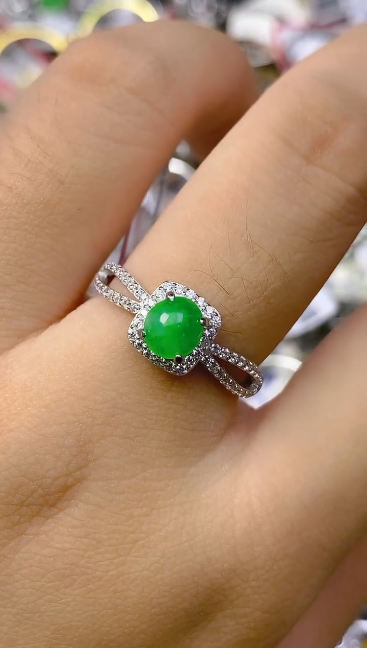 银S925镶嵌戒指翡翠百内无证书