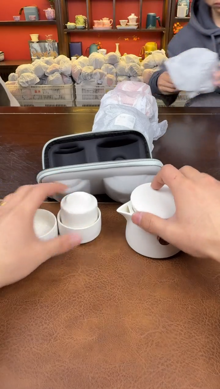 【闪购商品】车载白11111111111111