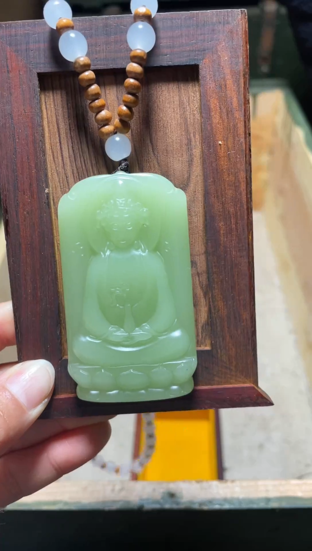 【闪购商品】观音带链子1件