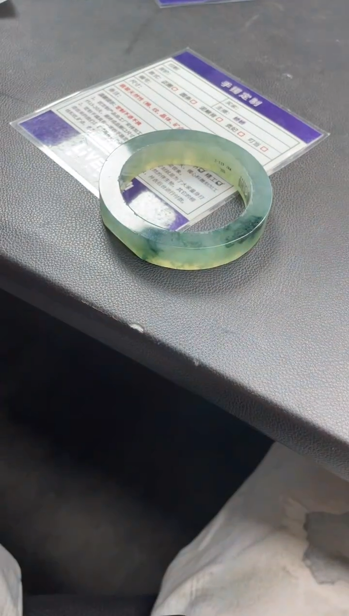 【闪购商品】定制翡翠手镯未镶嵌正圈AHF/12DZS