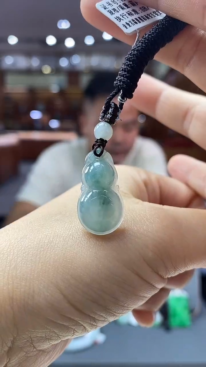 颈饰未镶嵌翡翠葫芦