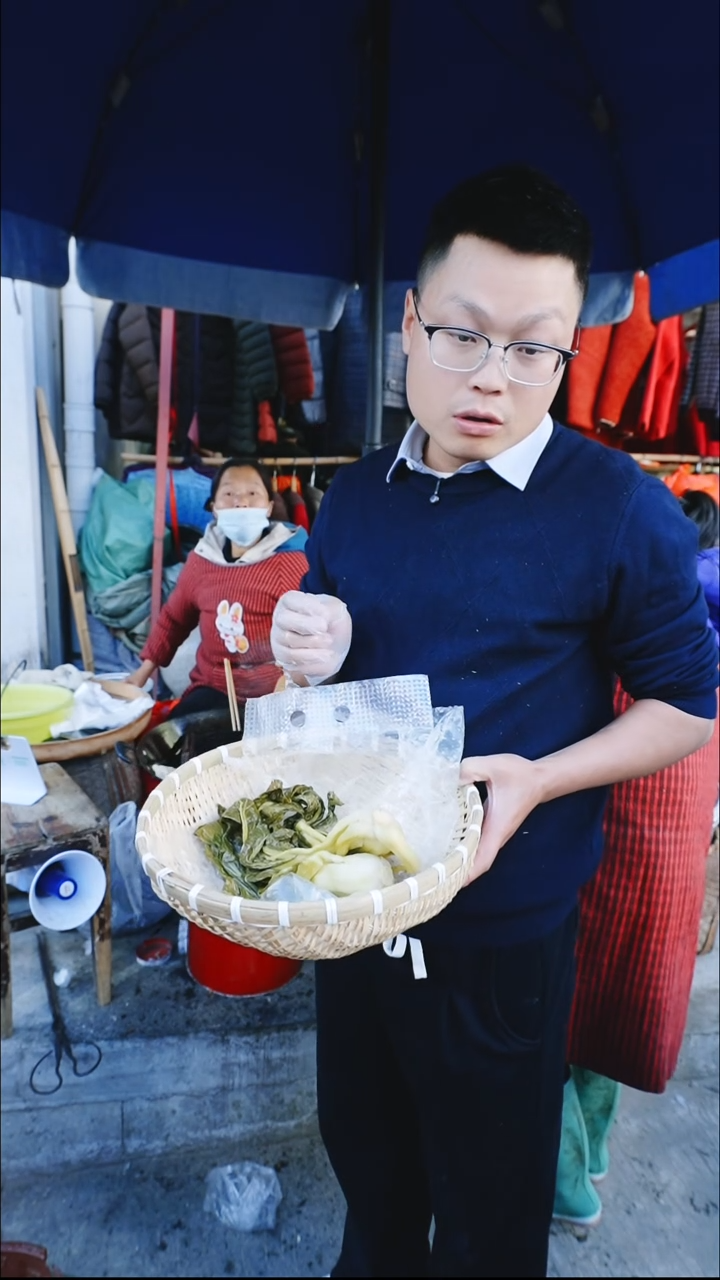 中国大陆代卖农家白菜酸菜3斤