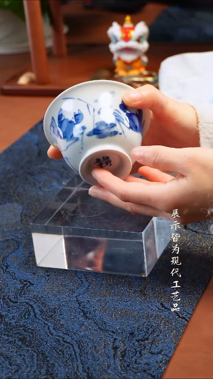 柚野写意螃蟹盖碗