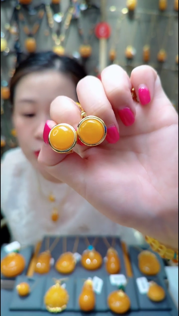 银S925镀金镶嵌蜜蜡耳饰﹣A203蜜蜡耳坠