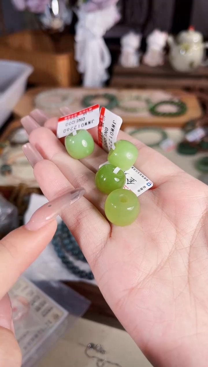 吊坠(不含链)未镶嵌和田玉多样性发货其一孤品默认微瑕