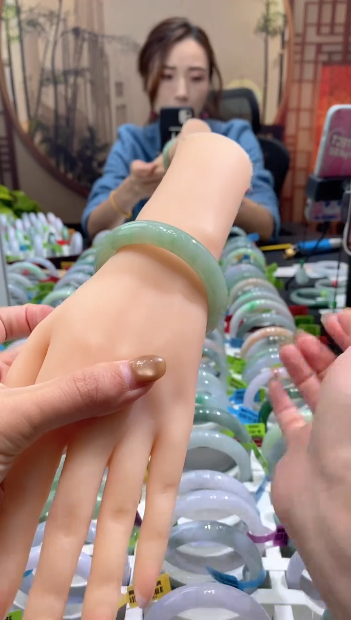 未镶嵌手镯翡翠000083167