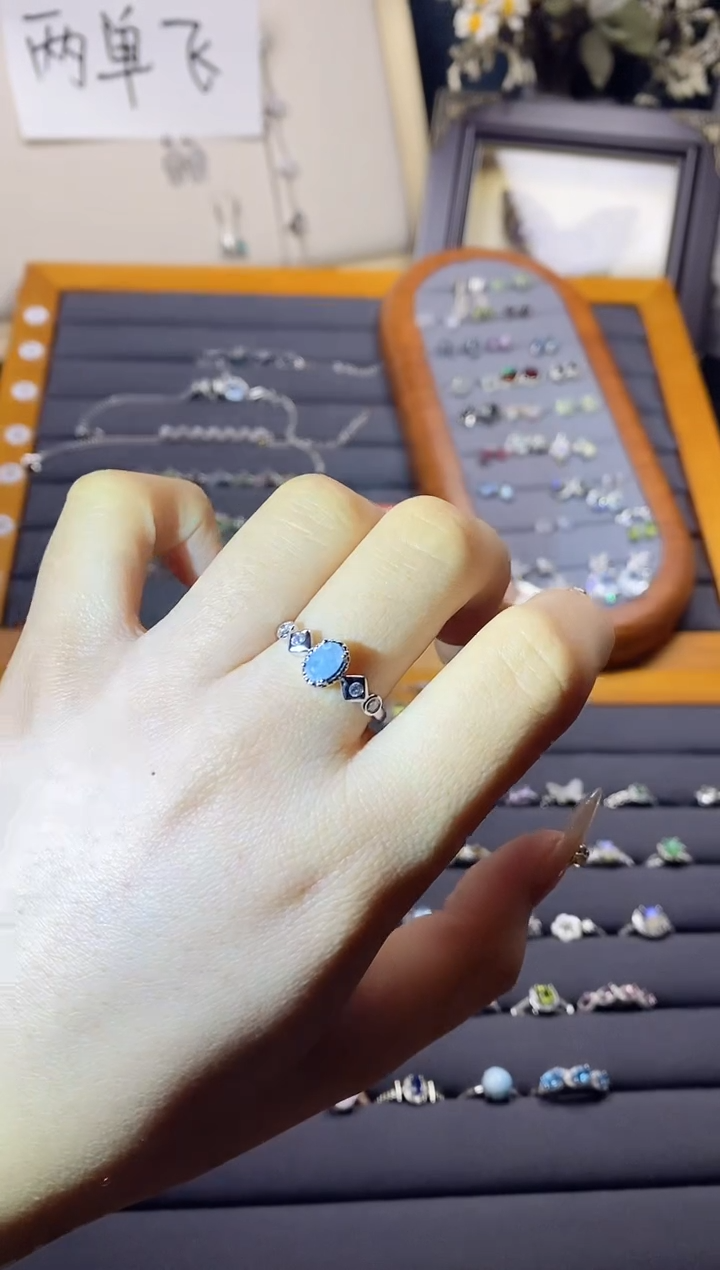 【闪购商品】水晶手链银S925镶嵌A120   