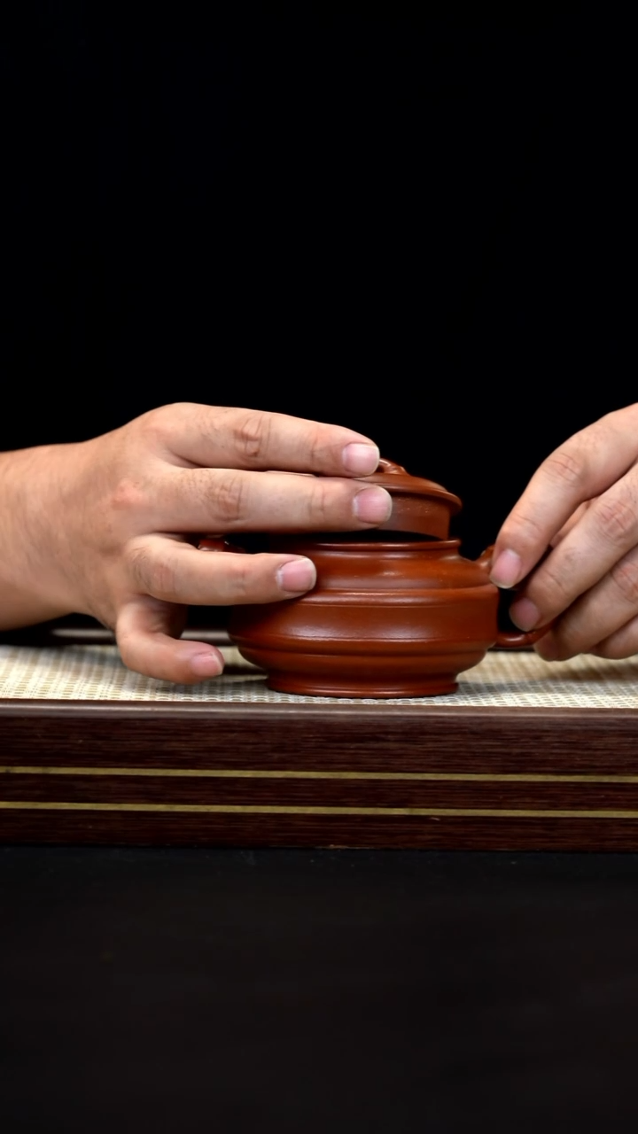 茶壶紫砂朱泥 双线竹鼓lzc