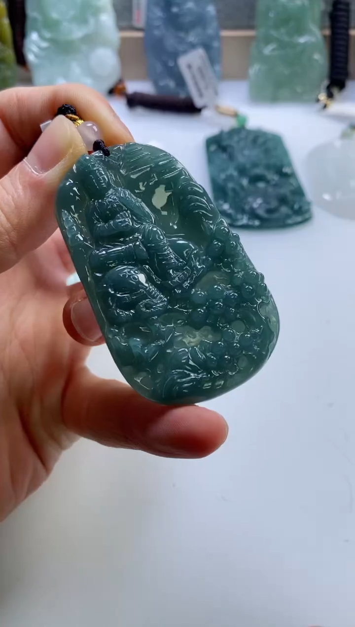 【闪购商品】翡翠挂件未镶嵌