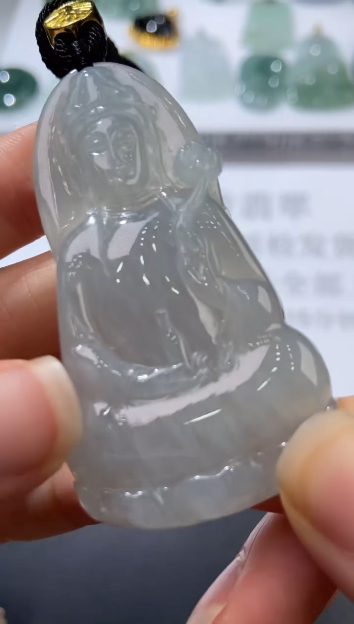 未镶嵌挂件翡翠379637  多人