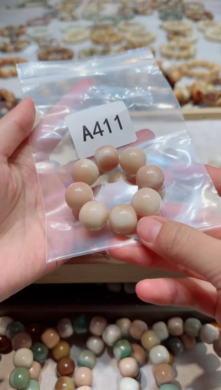 【闪购商品】菩提根/象牙果手串A414