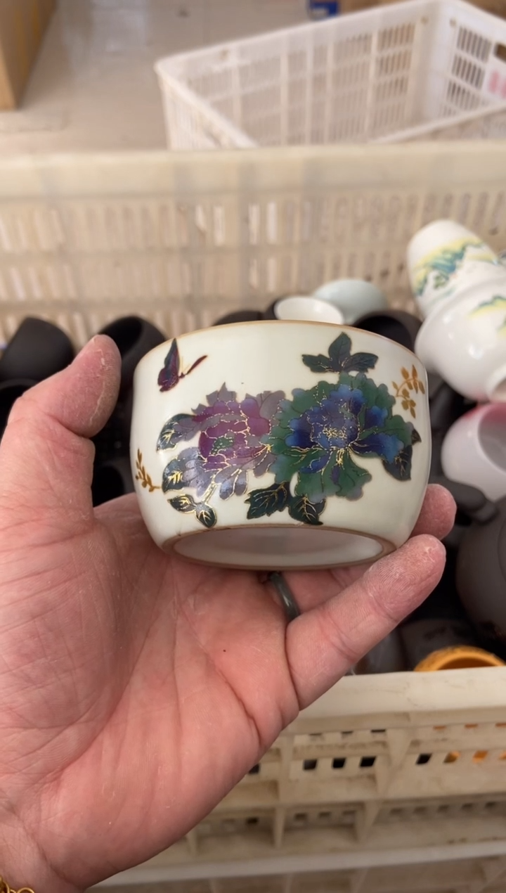 杯无运费险有瑕疵的摄影的产品有使用过的痕迹有点脏介意勿拍杯
