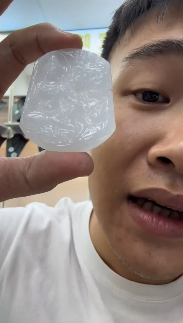 颈饰未镶嵌翡翠天然翡翠A货孤品一件