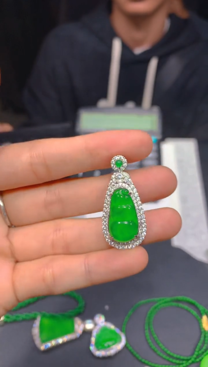 【闪购商品】定制翡翠未镶嵌163多样性发货（发其一）