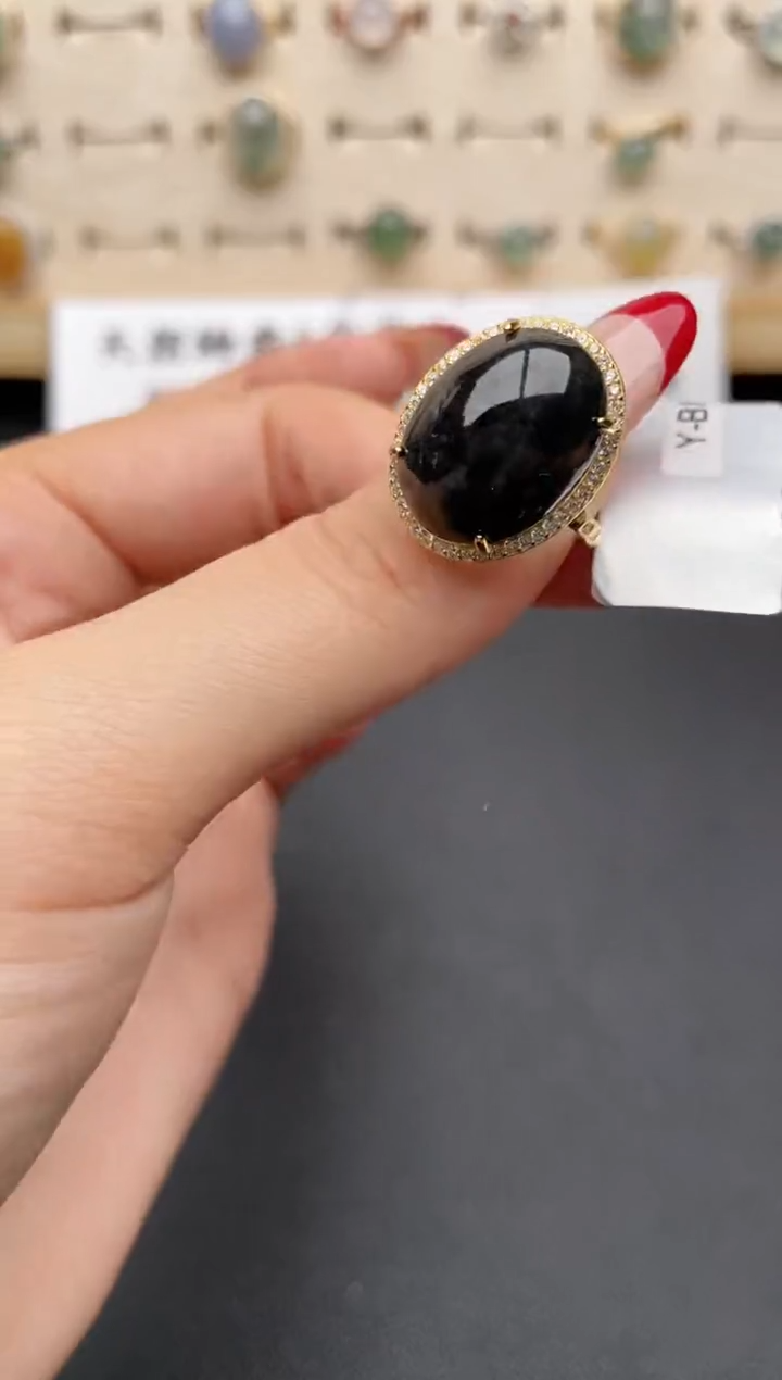 【闪购商品】翡翠戒指银S925镶嵌一物一证一礼盒