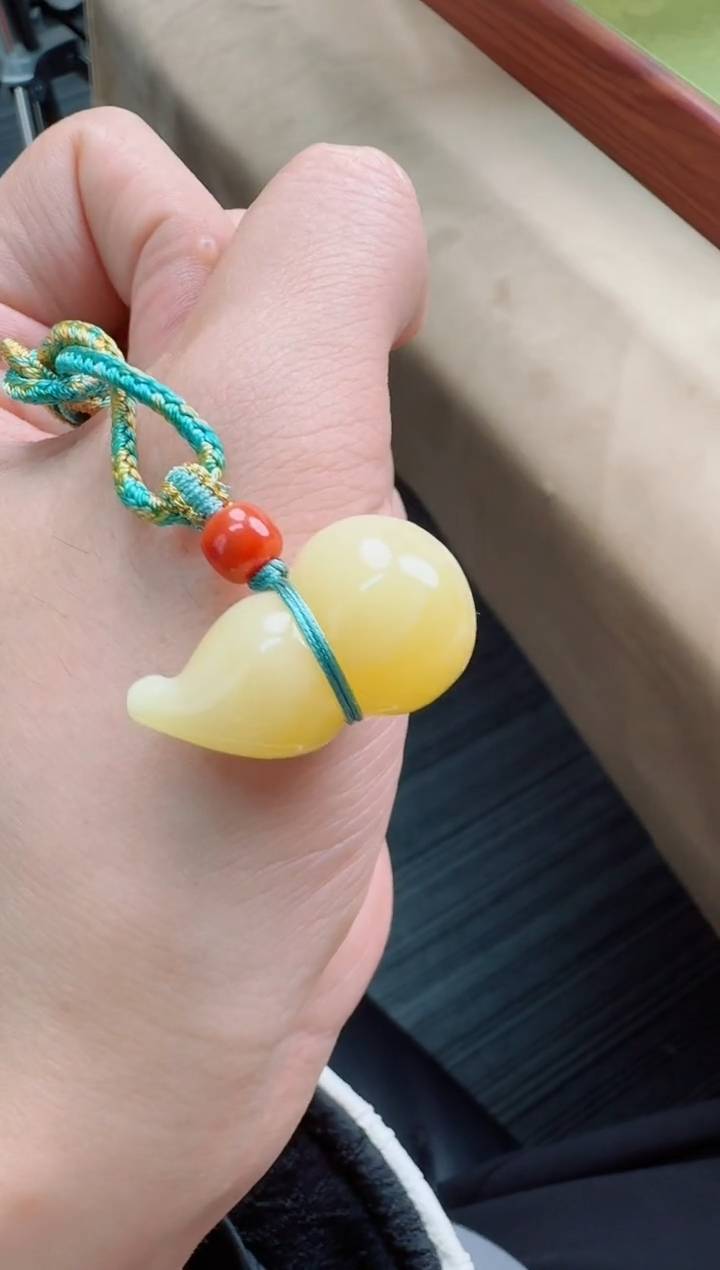 未镶嵌颈饰蜜蜡蜜蜡葫芦多样性发其一