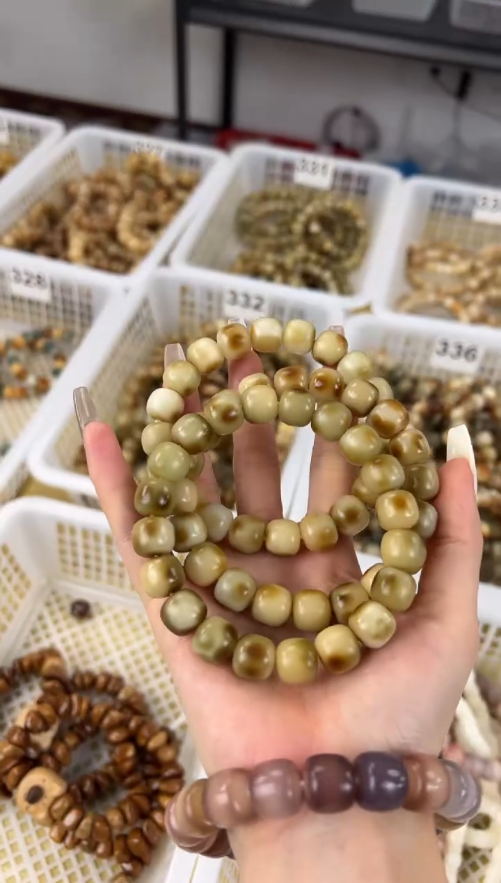 手串菩提根/象牙果卡12乌龙飘花文玩手串331