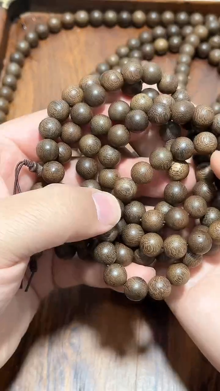 【闪购商品】檀香木精品推荐海南莺歌绿qn沉水料1.0