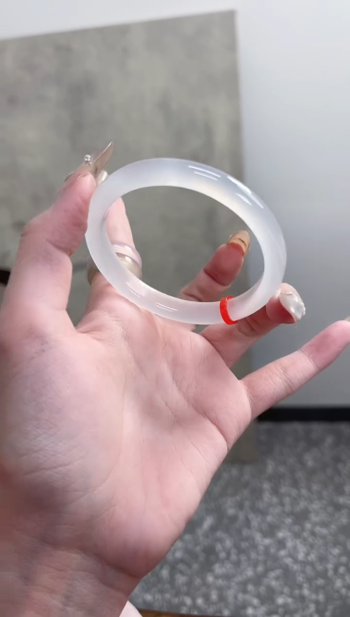 【闪购商品】玛瑙/玉髓手镯未镶嵌56-57圈 需要包容