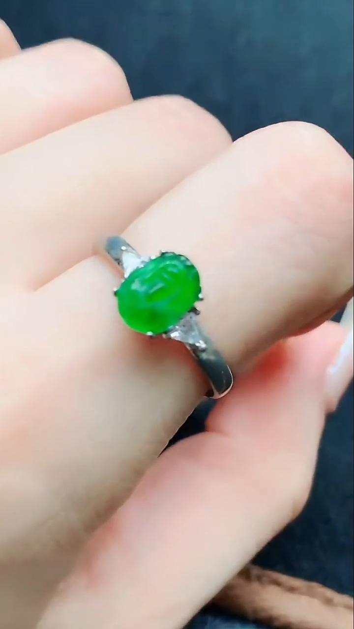 未镶嵌挂件翡翠天然翡翠