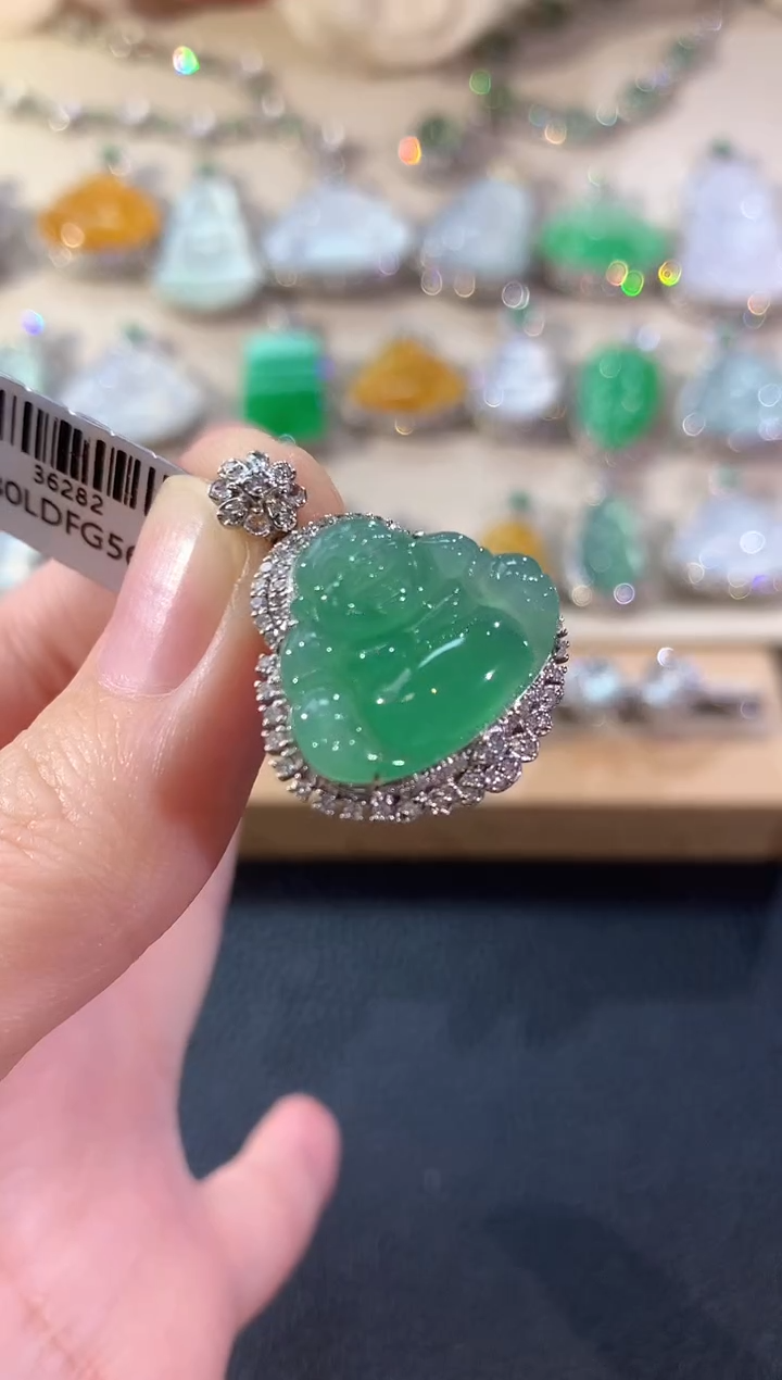 吊坠(不含链)18K金镶嵌翡翠冬日珠宝Q150