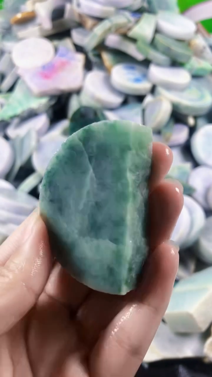 颈饰未镶嵌翡翠新店开业大优惠123