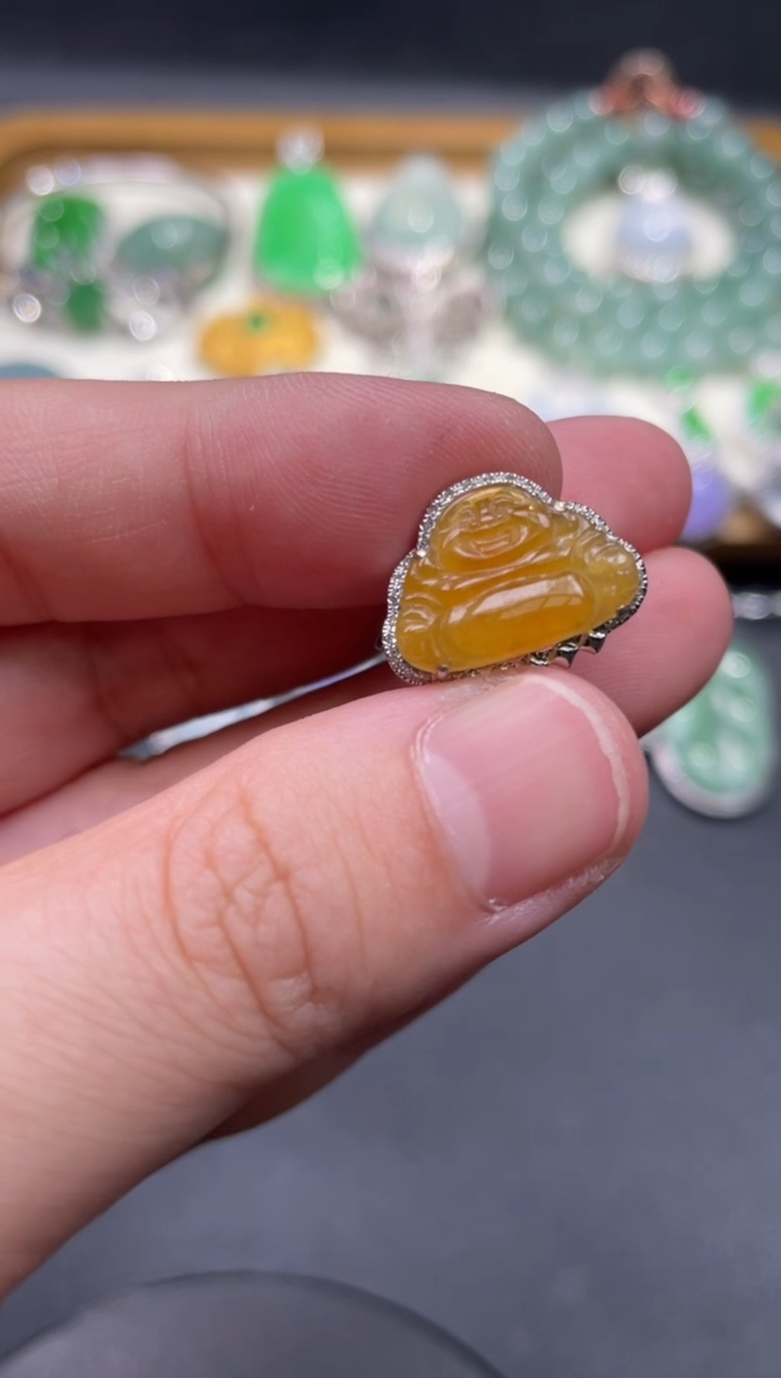 【闪购商品】翡翠戒指18K金镶嵌57.........