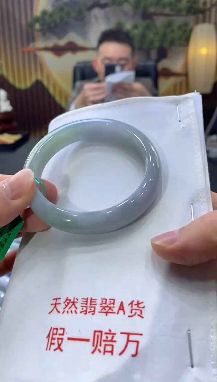 【闪购商品】翡翠手镯未镶嵌00005908