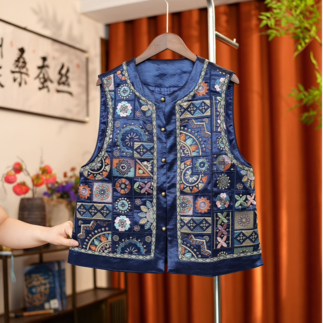 万花阁-新中式秋季新款刺绣花卉太阳花马甲唐装国风新中式女装