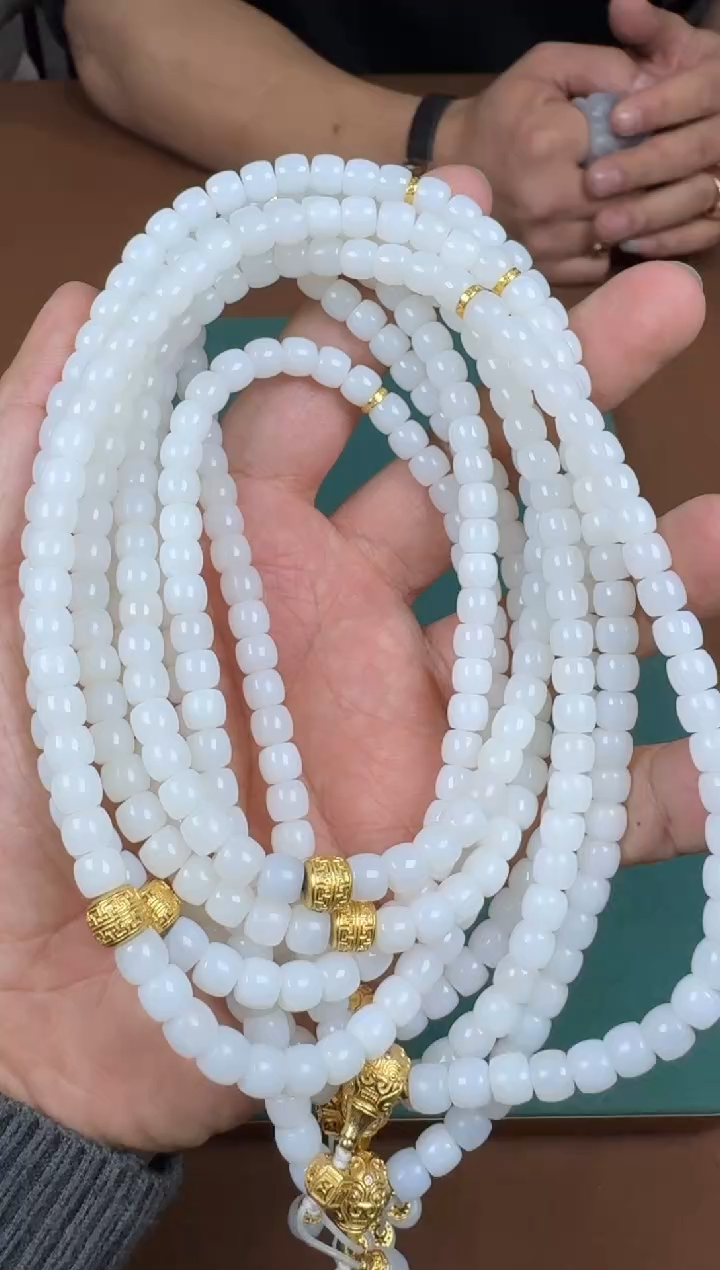 颈饰未镶嵌和田玉多样性发货，拍一发一