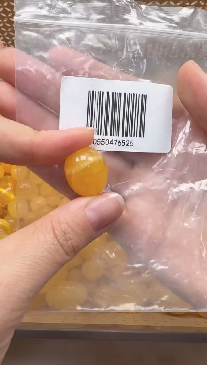 裸石琥珀未镶嵌如图